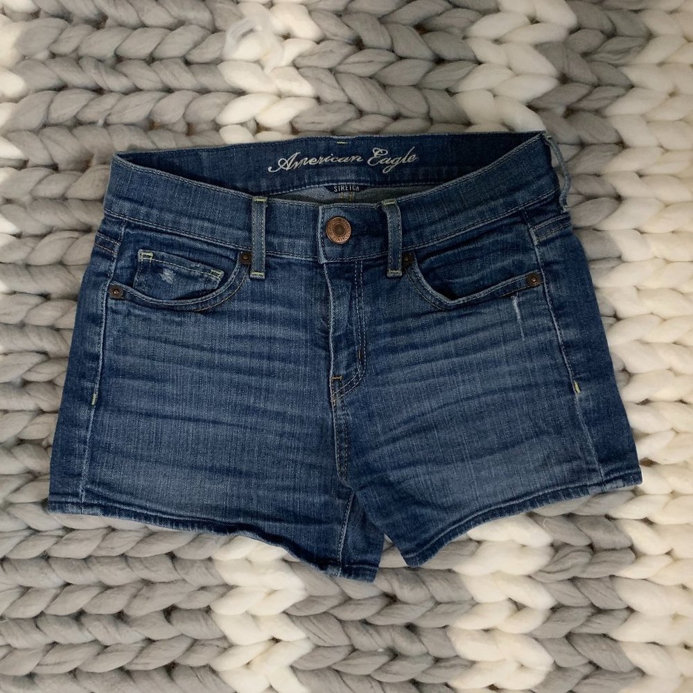 American Eagle Mid-Rise Shorts